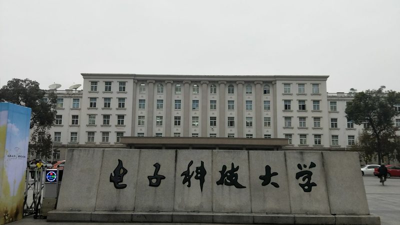 肖特基二极管与普通二极管代换：注意事项与选择要点**