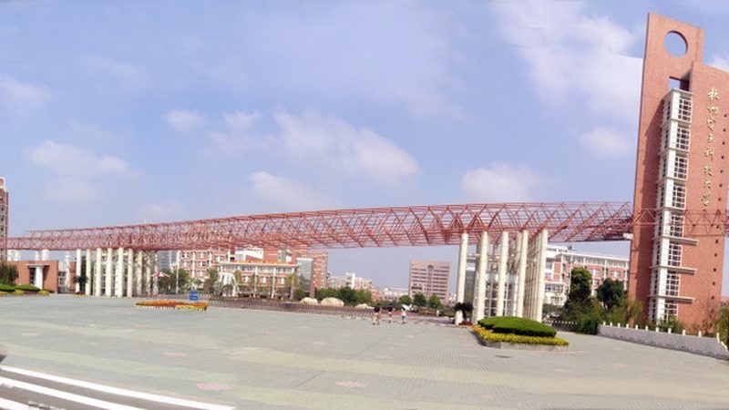 揭秘深圳双面线路板定制：工艺、技术与应用
